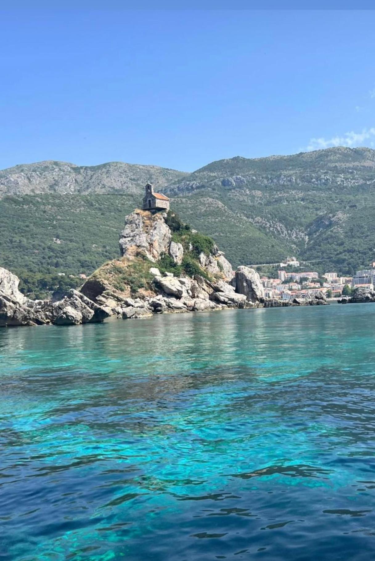 Bay View Apartments Petrovac エクステリア 写真