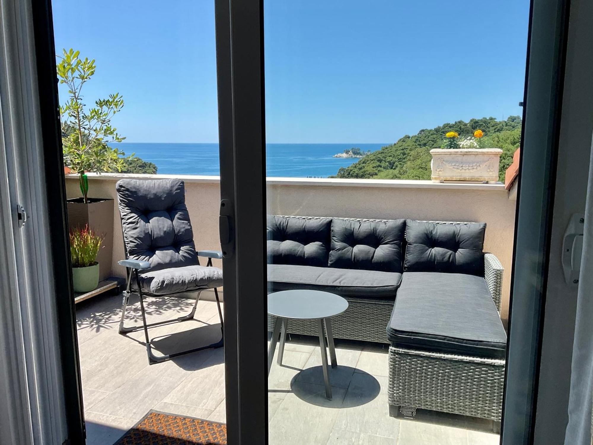 Bay View Apartments Petrovac エクステリア 写真