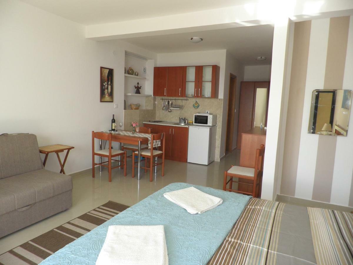Bay View Apartments Petrovac エクステリア 写真